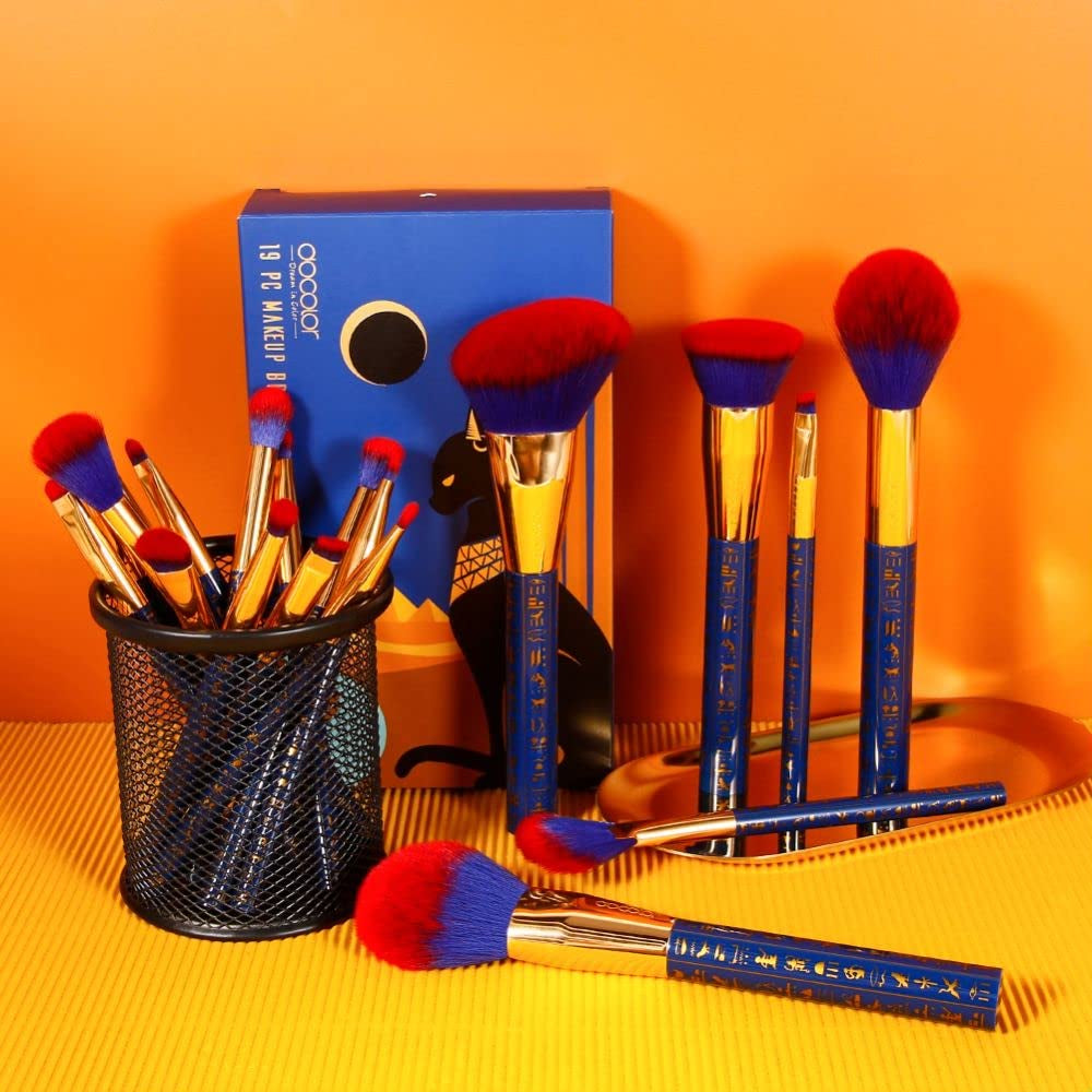 19-Piece Premium Makeup Brush Set - Synthetic Kabuki, Foundation, Contour, Blush, Concealer, Eye Shadow Blending, and Liner Brushes - Ancient Egyptian Series