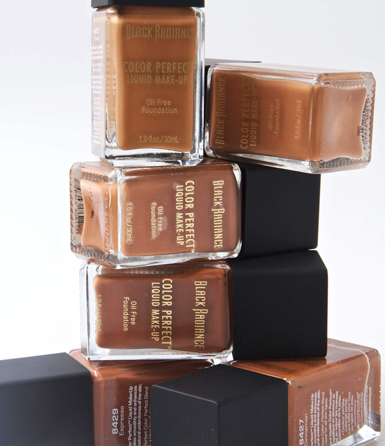 Color Perfect Liquid Full Coverage Foundation in Caramel, 1 fl oz